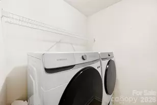 4715 McClure Rd, Charlotte, NC 28216 - Photo 29