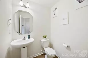 4715 McClure Rd, Charlotte, NC 28216 - Photo 13