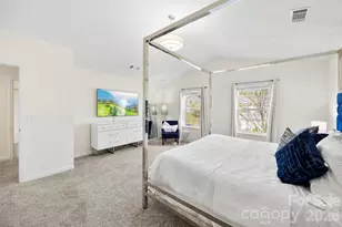 4715 McClure Rd, Charlotte, NC 28216 - Photo 17