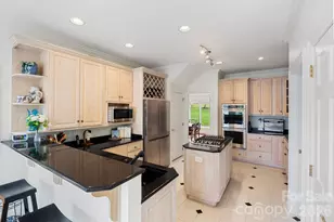 141 Grand Bay Dr, Mooresville, NC 28117 - Photo 5