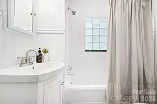 1012 E 35th St, Charlotte, NC 28205 - Photo 19