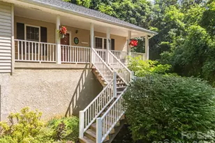 73 Waters Rd, Asheville, NC 28805 - Photo 3