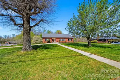 32 Falls Avenue, Granite Falls, NC 28630 - Photo 29