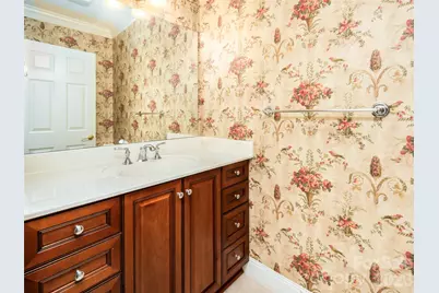124 Towne Place Drive, Hendersonville, NC 28792 - Photo 7