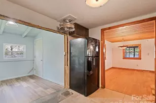 838 Hidden Valley Rd, Clyde, NC 28721 - Photo 19