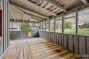 838 Hidden Valley Rd, Clyde, NC 28721 - Photo 33