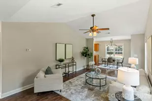 936 Cason St, Belmont, NC 28012 - Photo 3