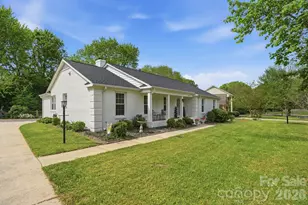 7245 Hopeton Rd, Charlotte, NC 28210 - Photo 23