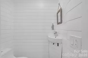 1111 E Park Dr, Gastonia, NC 28054 - Photo 17