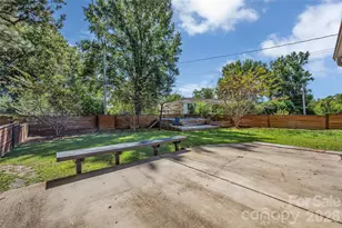 1111 E Park Dr, Gastonia, NC 28054 - Photo 31