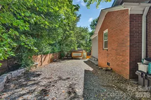 1111 E Park Dr, Gastonia, NC 28054 - Photo 35