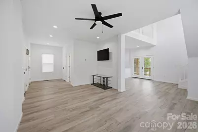 1413 Hateras Avenue, Charlotte, NC 28216 - Photo 7