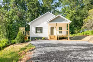 216 Lower Edgewood Rd, Candler, NC 28715 - Photo 5