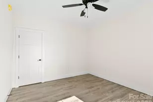 216 Lower Edgewood Rd, Candler, NC 28715 - Photo 25