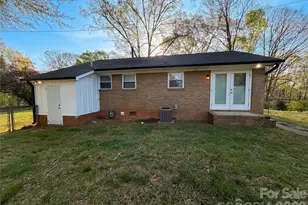 290 Salem Ave, Dallas, NC 28034 - Photo 5