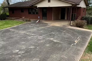 819 N Piedmont Ave, Kings Mountain, NC 28086 - Photo 1