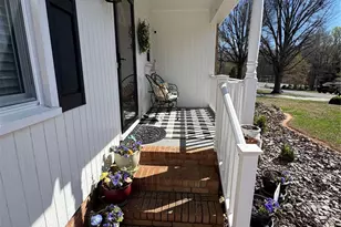 219 Catawba Dr, Salisbury, NC 28147 - Photo 3