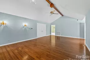 140 Meadowlark Dr, Tryon, NC 28782 - Photo 7