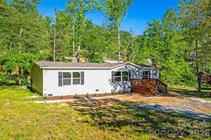45 Alan Retreat Rd, Hendersonville, NC 28792 - Photo 1