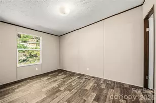 45 Alan Retreat Rd, Hendersonville, NC 28792 - Photo 21