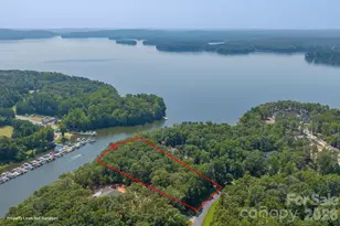 1047 Starboard Reach Dr, Lexington, NC 27292 - Photo 1