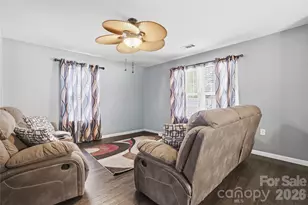 1217 Jordans Pond Ln, Charlotte, NC 28214 - Photo 15