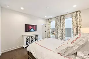 1500 Hawthorne Ln, Charlotte, NC 28205 - Photo 15