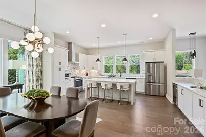 1500 Hawthorne Lane #A, Charlotte, NC 28205 - Photo 7