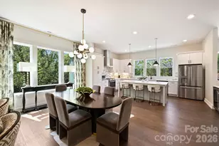1500 Hawthorne Ln, Charlotte, NC 28205 - Photo 5