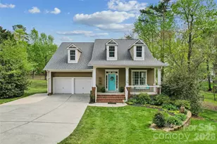 9149 Viscount Ln, Charlotte, NC 28269 - Photo 1