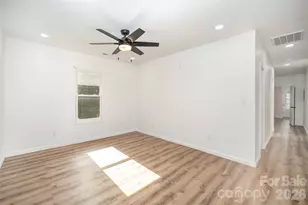 115 Palmer St, Shelby, NC 28150 - Photo 5