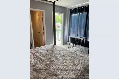 4048 Tamerlane Drive, Charlotte, NC 28205 - Photo 9