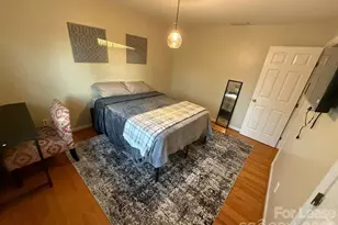 4048 Tamerlane Dr, Charlotte, NC 28205 - Photo 17