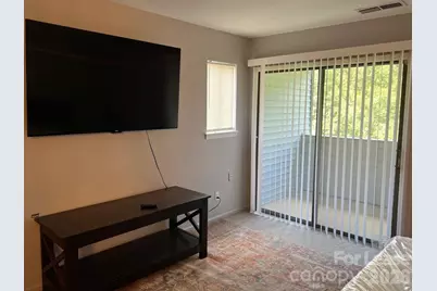 4048 Tamerlane Drive, Charlotte, NC 28205 - Photo 3