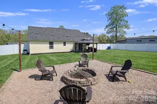 5867 Sunset View Ln, Catawba, NC 28609 - Photo 21