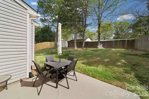 4212 Lawrence Daniel Dr, Matthews, NC 28104 - Photo 37