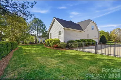 6712 Old Persimmon Drive, Charlotte, NC 28227 - Photo 37