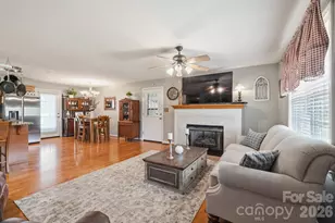 284 Blossom Hill Rd, Lincolnton, NC 28092 - Photo 5