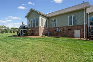 830 Iris Ln, Newton, NC 28658 - Photo 43