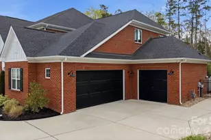 18526 Doves Crest Rd, Cornelius, NC 28031 - Photo 47