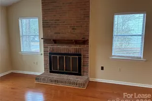 6708 Marston Ct, Charlotte, NC 28215 - Photo 5