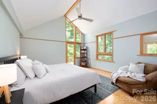 588 Long Branch Rd, Swannanoa, NC 28778 - Photo 25