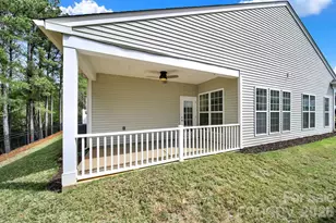 1015 Sweetleaf Dr, Fort Mill, SC 29707 - Photo 25