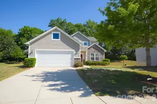 504 Twelve Oaks Ln, Fort Mill, SC 29708 - Photo 1
