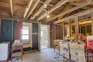 719 Camp Branch Rd, Waynesville, NC 28786 - Photo 11