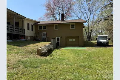 3309 40th Avenue Place NE, Hickory, NC 28601 - Photo 3