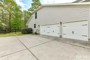 2887 Collaroy Rd, Waxhaw, NC 28173 - Photo 37