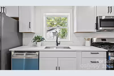 4817 Ridgeley Drive, Charlotte, NC 28208 - Photo 11