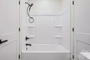 4817 Ridgeley Dr, Charlotte, NC 28208 - Photo 25