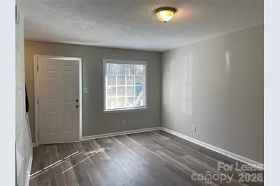 118 Ross Street #B2, Morganton, NC 28655 - Photo 3